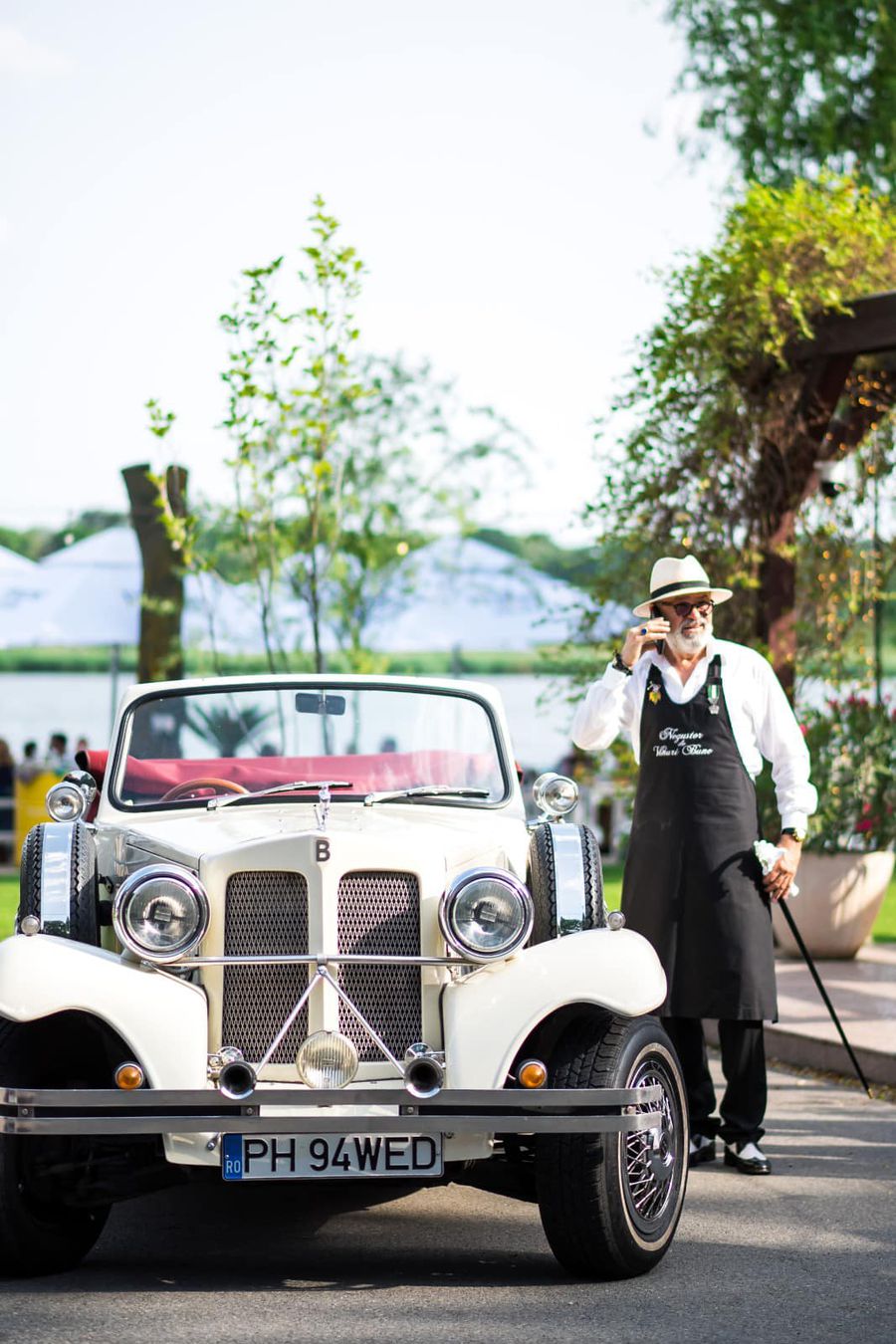 Fostul conducător din Superliga e acum... somelier! „Cel mai bun vin? Eu asta vă recomand” + De ce a ratat Claudiu Niculescu transferul la Lazio