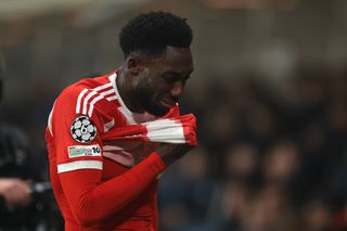 Starul lui Bayern a părăsit terenul în lacrimi » Prezența la Campionatul Mondial, sub semnul întrebării