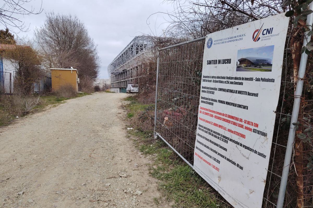 S-au apucat din nou de treabă! » Am mers pe șantierul încremenit: abia după inspecția ministrului Cseke Atilla lucrurile au început să se miște