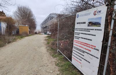 S-au apucat din nou de treabă! » Am mers pe șantierul încremenit: abia după inspecția ministrului Cseke Attila lucrurile au început să se miște