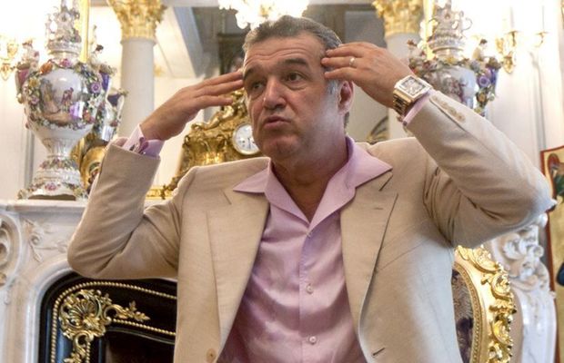 Gigi Becali, nervos la finalul meciului cu Sepsi: „Ce caută? Ăia nu îl văd? Vassaras, Masaras”