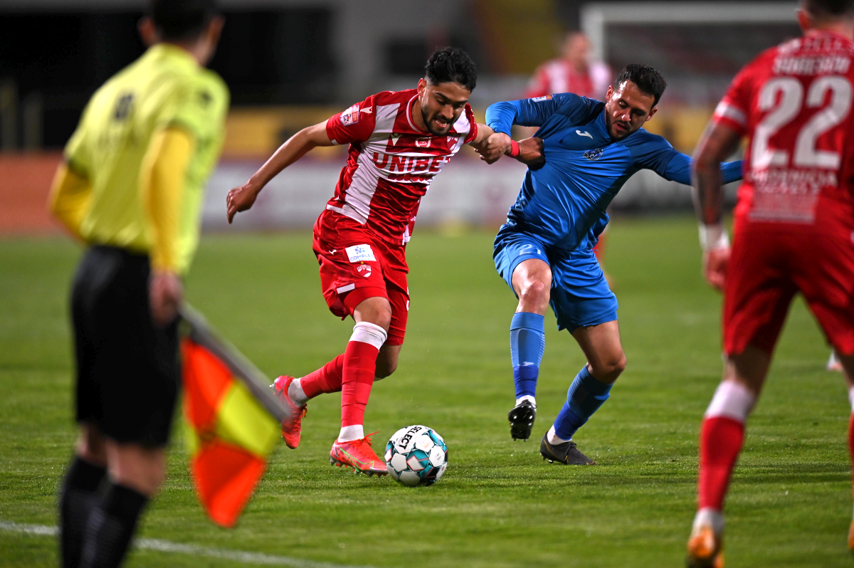 Avertisment pentru jucătorii lui Dinamo înainte de play-out: „Așa nu merge!”