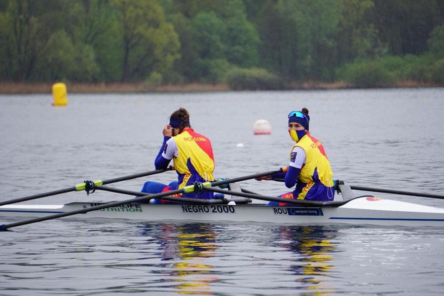 Încă un succes la canotaj! Barca feminină de 8 plus 1 și-a apărat titlul continental pentru al cincilea an la rând