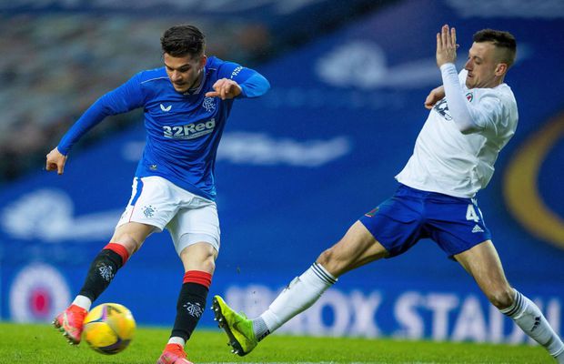 Rangers - Hibernian 2-1 » Ianis Hagi, 20 de minute pe teren