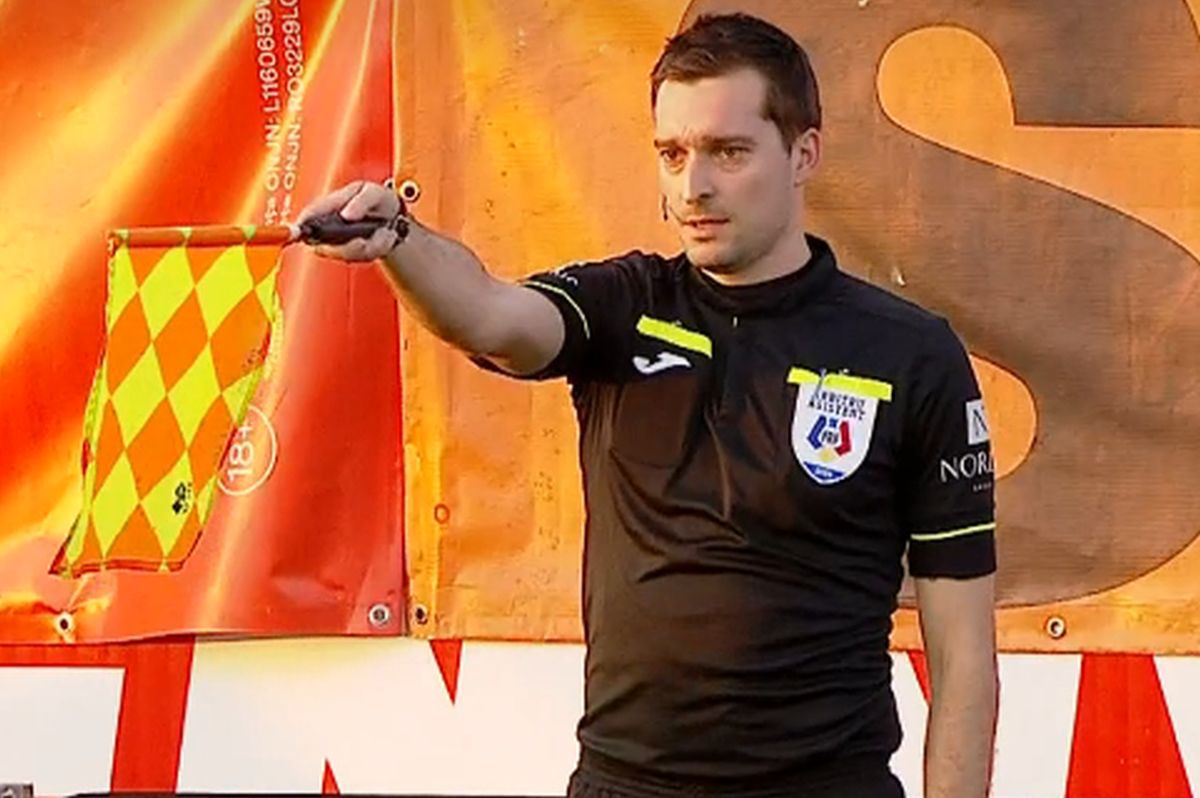 Le-a scos mingea din poartă! Eroare gravă de arbitraj în Rapid - Dunărea Călărași