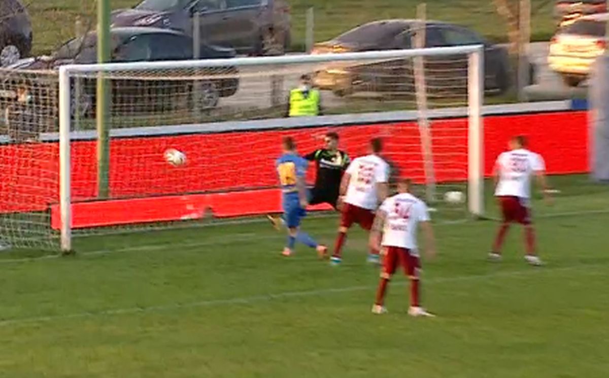 Cristi Pustai a trecut la jigniri, după eșecul cu Rapid: „Niște boi! M-am săturat, mă scot din sărite”