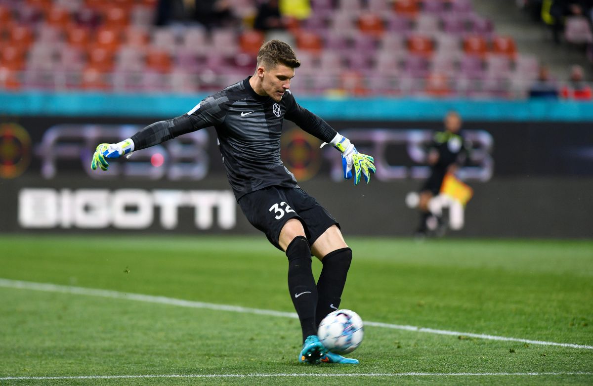 „El nu e jucător de bandă!” » Sugestia lui Basarab Panduru pentru unul dintre tinerii de viitor de la FCSB: „Acolo i-ar sta cel mai bine”