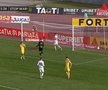 Ratarea campionatului? Ocazie uluitoare în primul meci al zilei din Liga 1