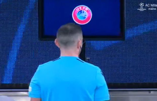 Se întâmplă și la case mai mari! „Blue screen” la o fază decisivă din Liga Campionilor