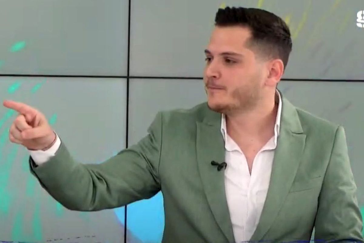 Două episoade uluitoare de la loturile naționale » Selecționerul a certat o „fantomă” + Medicul a luat la înjurături un junior