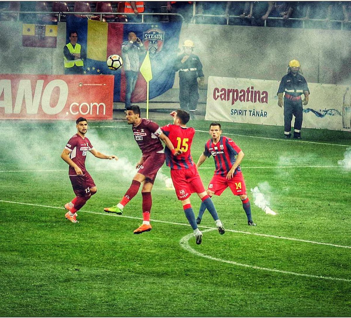 Două episoade uluitoare de la loturile naționale » Selecționerul a certat o „fantomă” + Medicul a luat la înjurături un junior