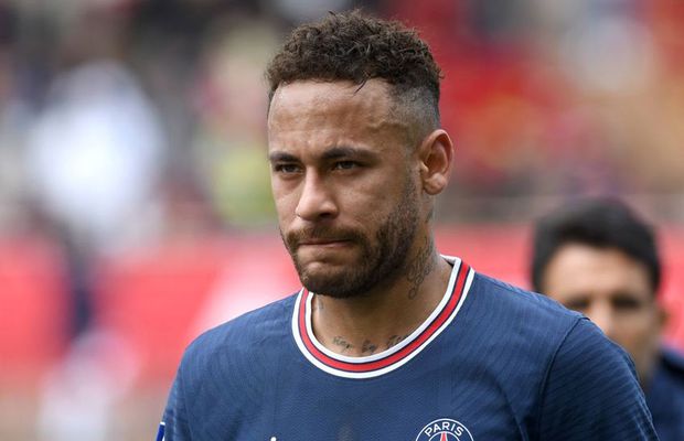 Neymar, jignit de fanii lui PSG după ce s-a bucurat la victoria Barcelonei de la Paris: „Ești un clovn!”