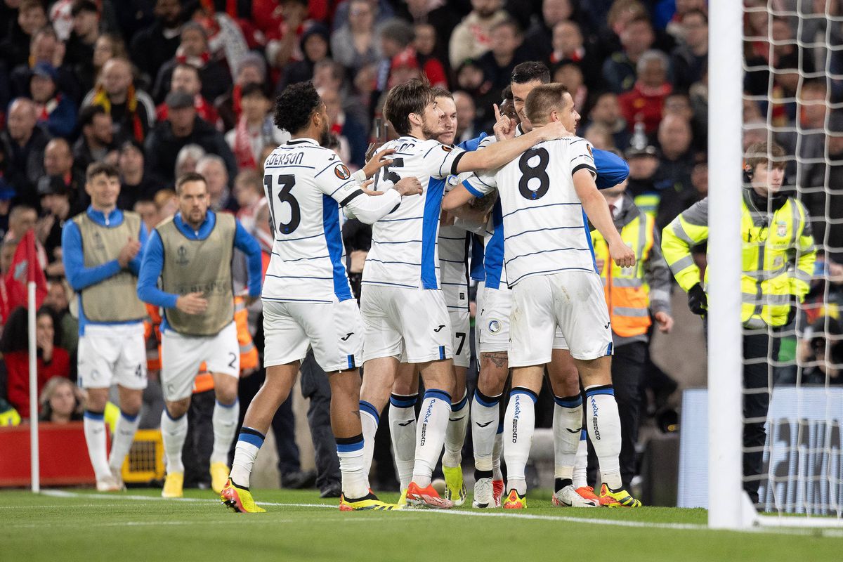 Nu trage, dom' Scamacca! » Liverpool, spulberată pe Anfield în „sferturile” Europa League. Toate rezultatele serii