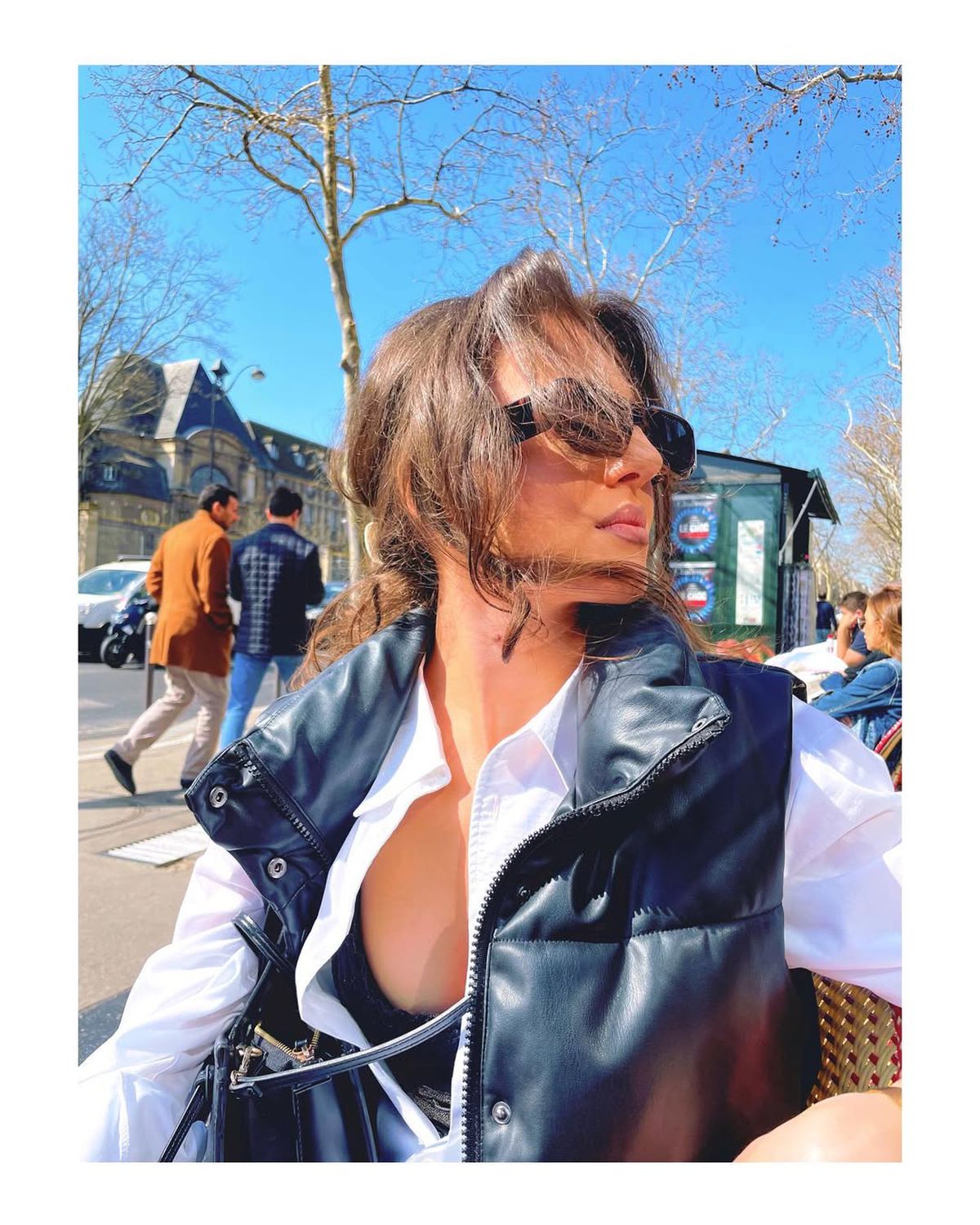 „M-a luat cu călduri! Ce-mi faci!” » „Cea mai frumoasă dinamovistă” are o poziție-cheie în club: „Dacă știu primul «11»? Hai să vedem!”. Ce spune că nu va face „niciodată” la Dinamo