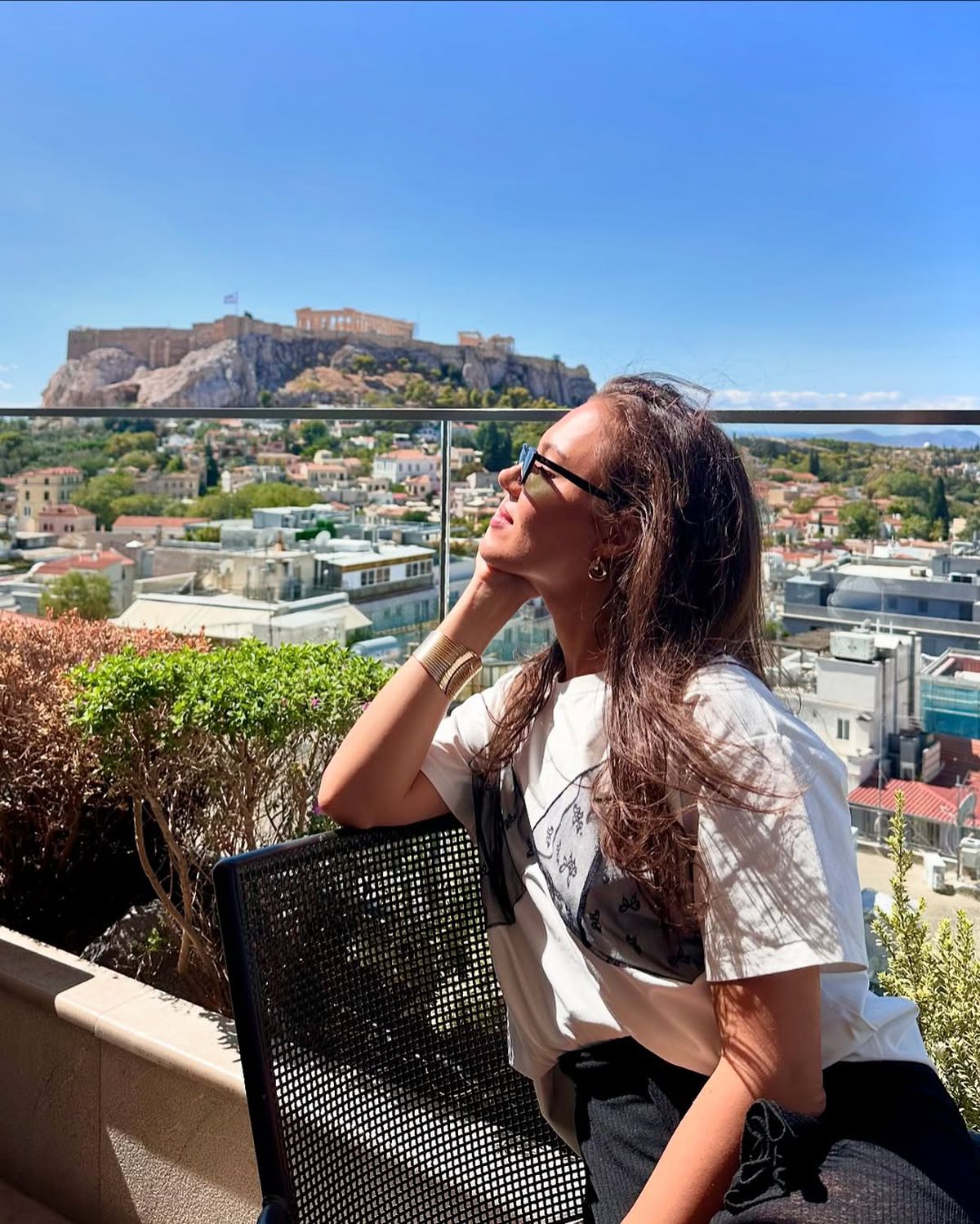 „M-a luat cu călduri! Ce-mi faci!” » „Cea mai frumoasă dinamovistă” are o poziție-cheie în club: „Dacă știu primul «11»? Hai să vedem!”. Ce spune că nu va face „niciodată” la Dinamo