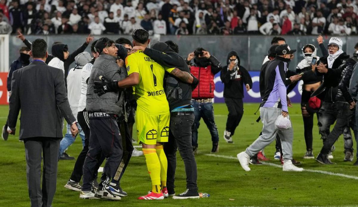 Incidente grave la meciul Colo Colo - Fortaleza de la Santiago de Chile, soldate cu cel puțin doi morți