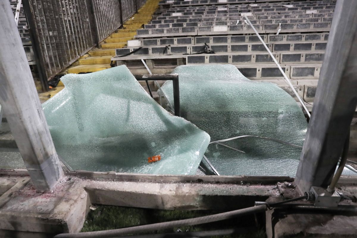 Incidente grave la meciul Colo Colo - Fortaleza de la Santiago de Chile, soldate cu cel puțin doi morți