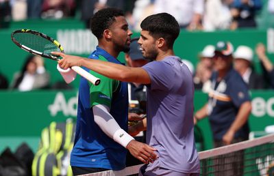 Ce victorie, Carlos Alcaraz! » Calificare în semifinalele de la Monte Carlo, după un duel entuziasmant cu Arthur Fils