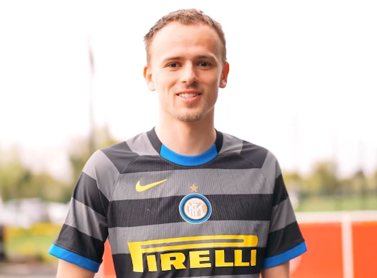 „Parada modei” în Premier League » Au îmbrăcat tricouri celebre cu un scop caritabil: „De aici ne-a venit ideea”