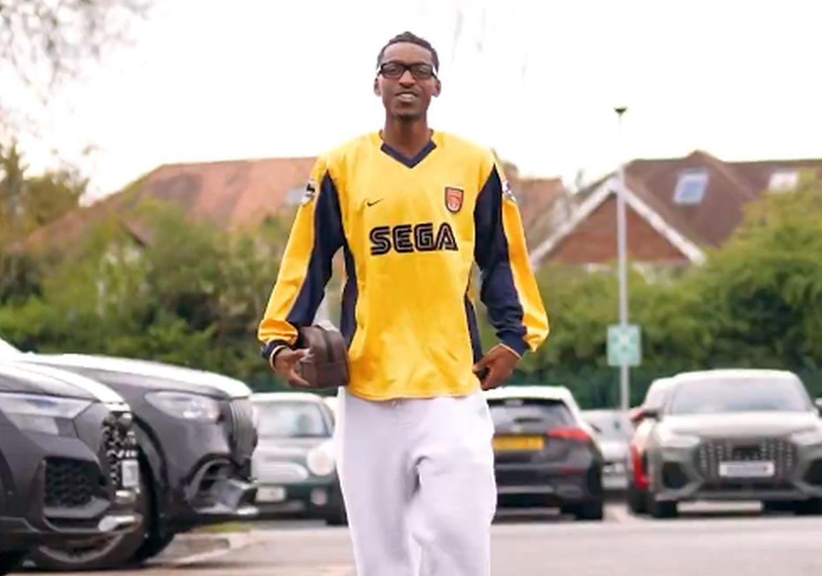 „Parada modei” în Premier League » Au îmbrăcat tricouri celebre cu un scop caritabil: „De aici ne-a venit ideea”