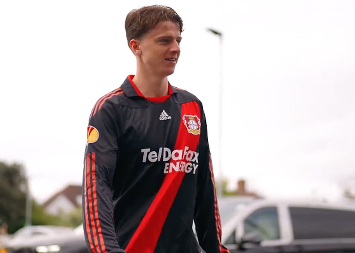 „Parada modei” în Premier League » Au îmbrăcat tricouri celebre cu un scop caritabil: „De aici ne-a venit ideea”