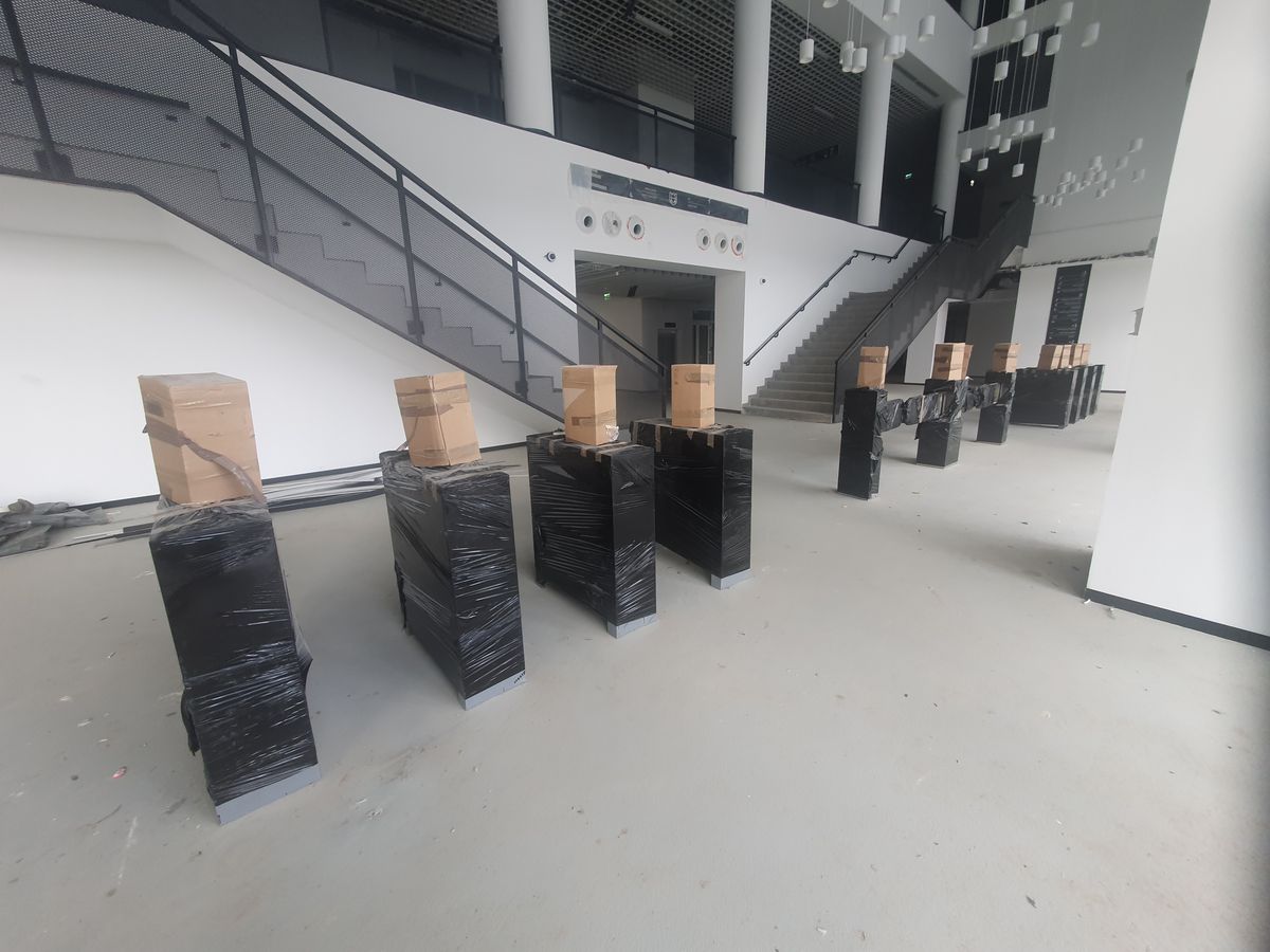 Gazeta a intrat în cea mai spectaculoasă Polivalentă din Moldova: „O experiență stelară!” + Sala de 35 de milioane de euro e finalizată 99,9%