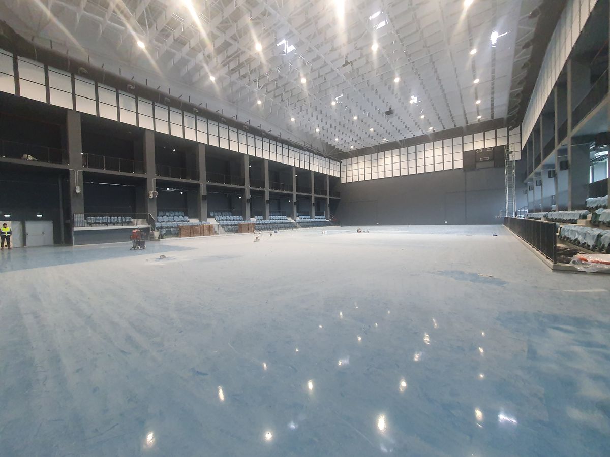 Gazeta a intrat în cea mai spectaculoasă Polivalentă din Moldova: „O experiență stelară!” + Sala de 35 de milioane de euro e finalizată 99,9%