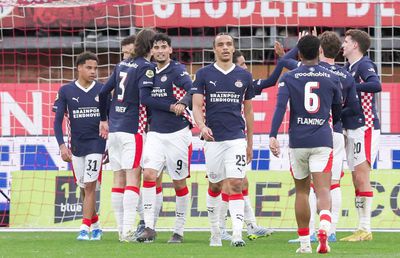 Rezultatul obținut de PSV, la primul meci din postura de campioană » Ce s-a întâmplat cu Dennis Man