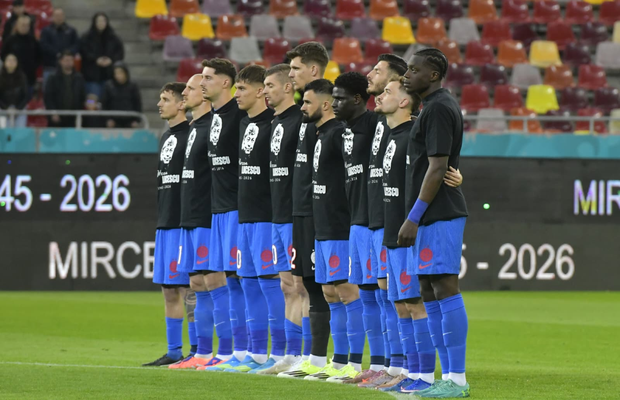 Mesajul suporterilor celor de la FCSB pentru Mircea Lucescu