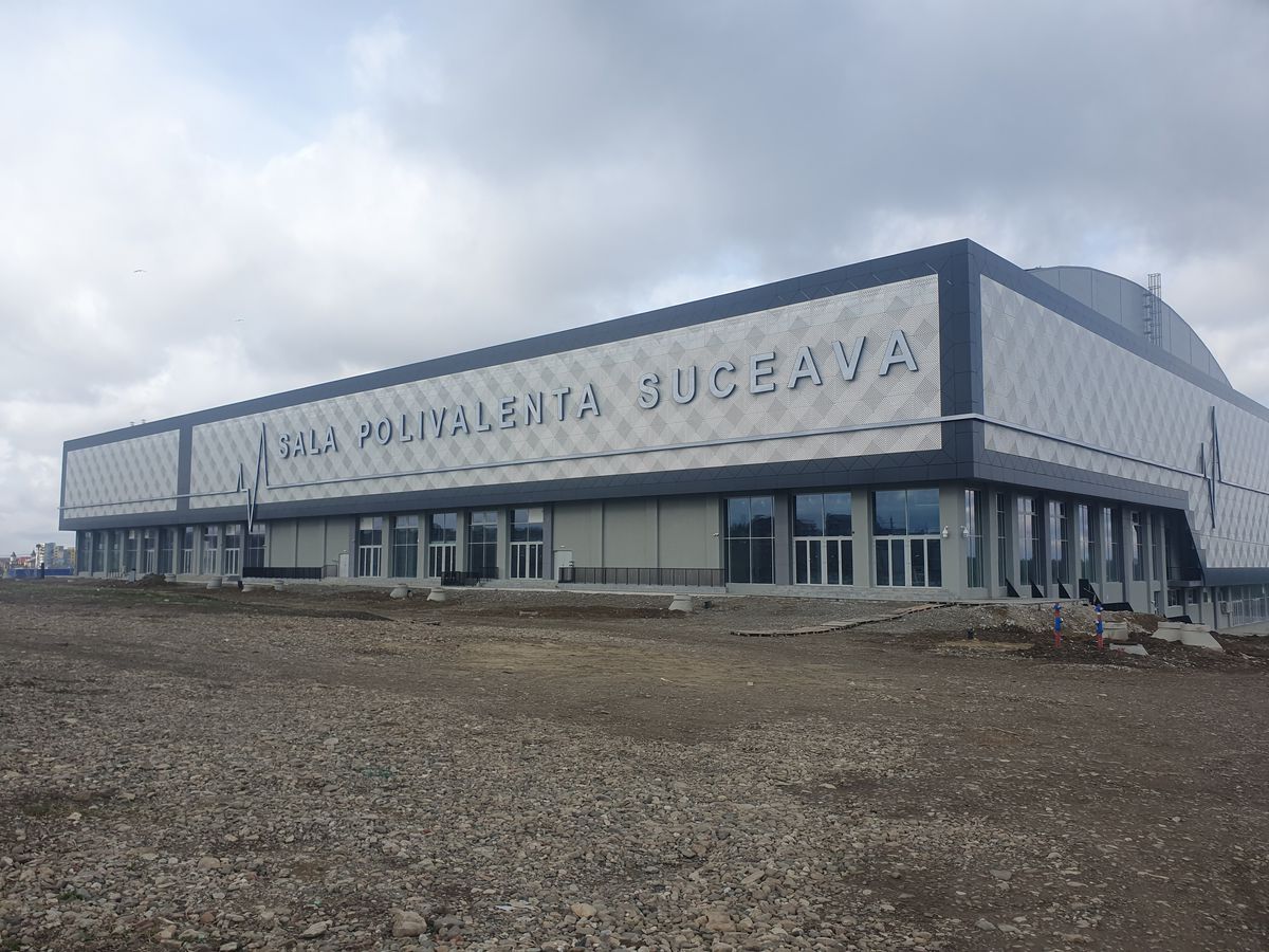 Gazeta a intrat în cea mai spectaculoasă Polivalentă din Moldova: „O experiență stelară!” + Sala de 35 de milioane de euro e finalizată 99,9%