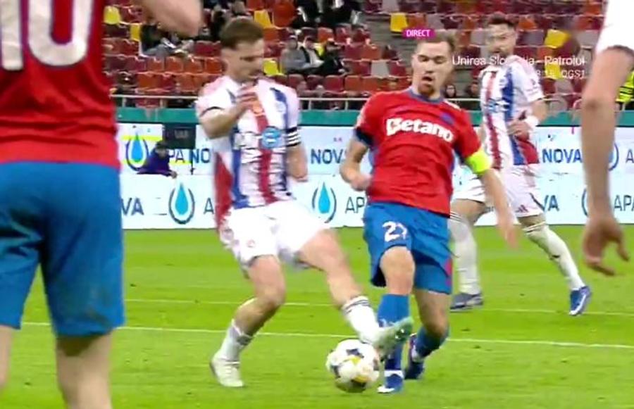 Faultul de penalty, comis de Lameira FCSB - Oțelul 4-0 » Roș-albaștrii s-au distrat cu gălățenii: 4 goluri într-o repriză