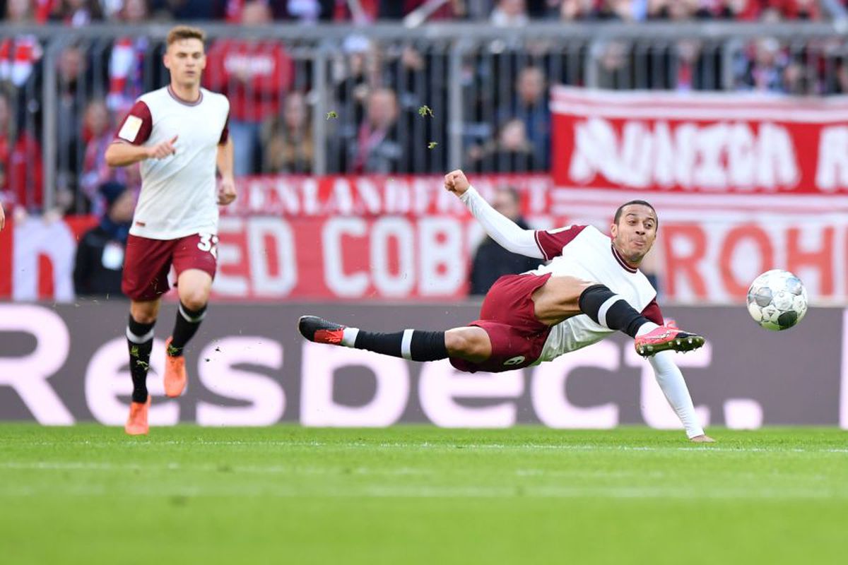 BUNDESLIGA. Bayern Munchen, în „buncăr”! Jucătorii fac singuri paturile și curățenie