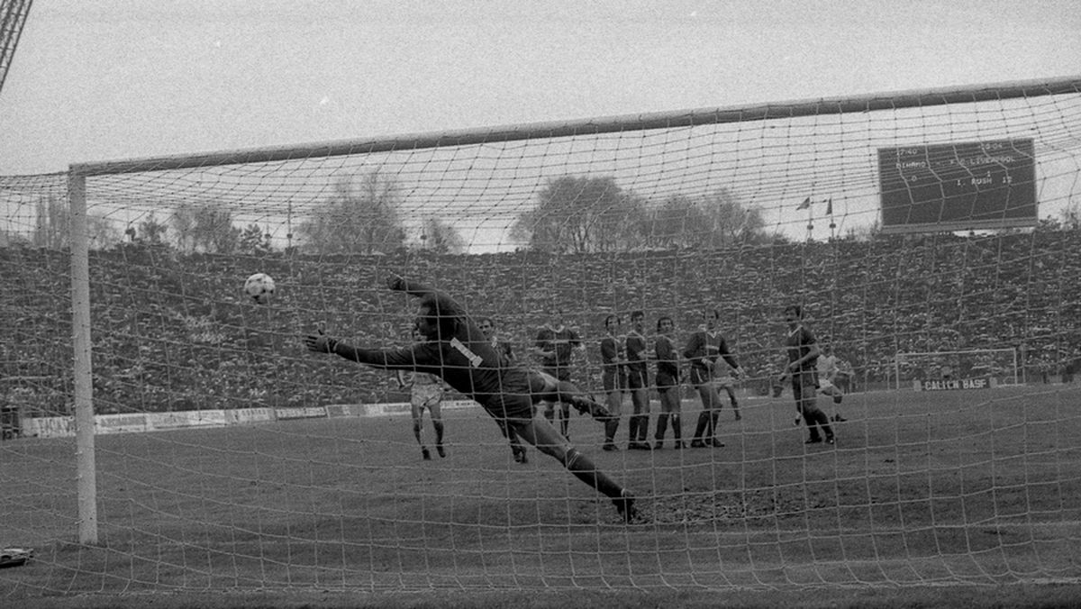 RETRO GSP. 29 de ani de la retragerea lui Orac. „Dădeam gol cu Inter, gol cu Hamburg, gol cu Liverpool, dar la națională n-aveam loc!”