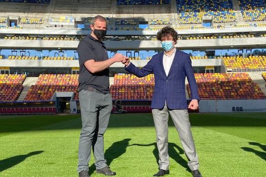 Nicușor Dan a oferit detalii despre noul gazon montat pe Arena Națională. Sursă foto: Facebook
