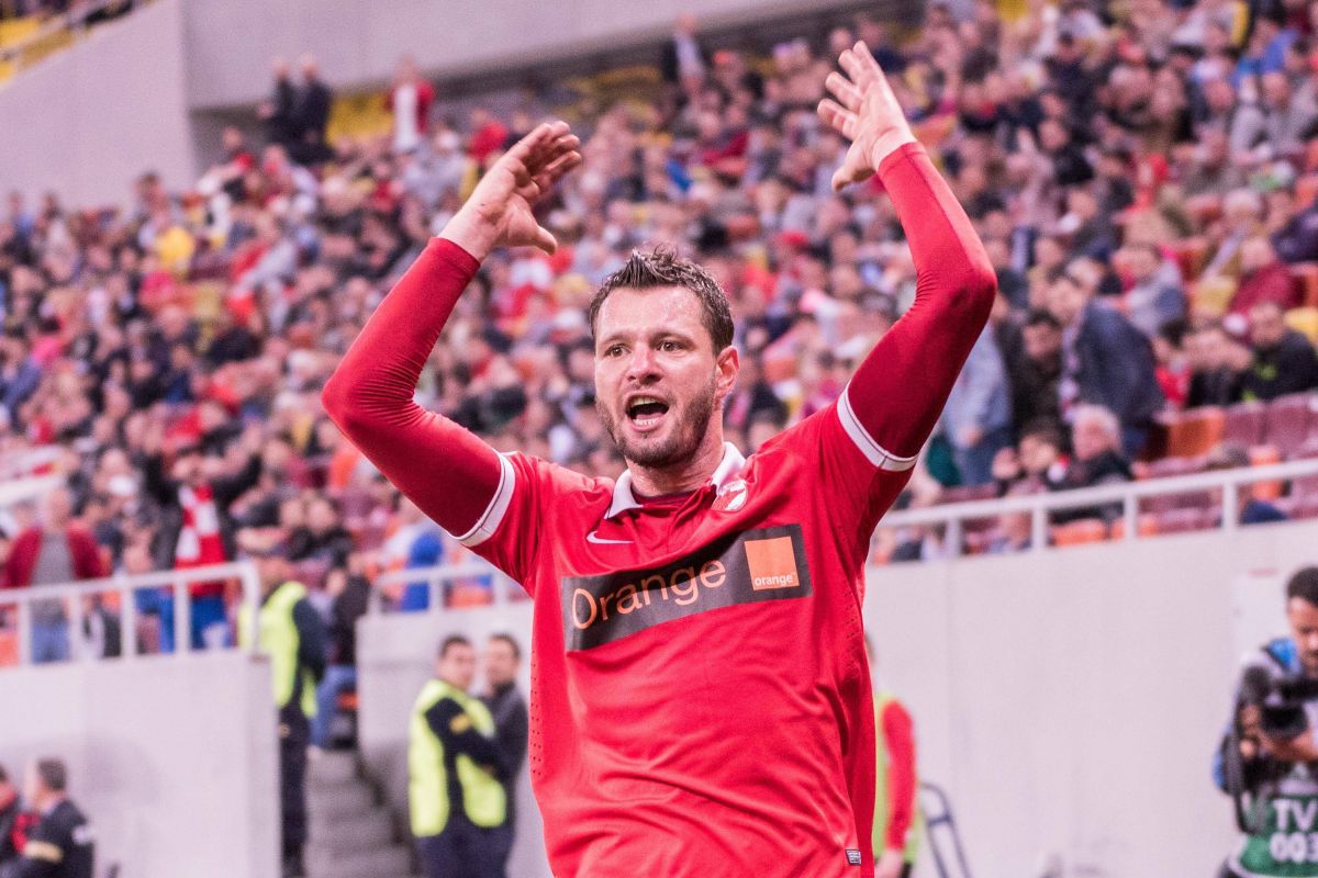 Marius Niculae, despre cel mai nebun meci al carierei: „Am ieșit la 4-0 de pe teren. La final n-am înțeles de ce se bucură adversarii”