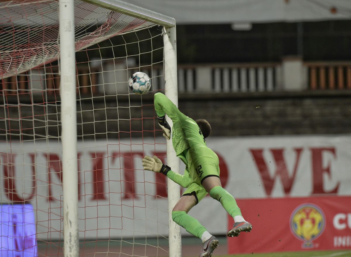 Andrei Radu, eurogol în Dinamo - Astra!