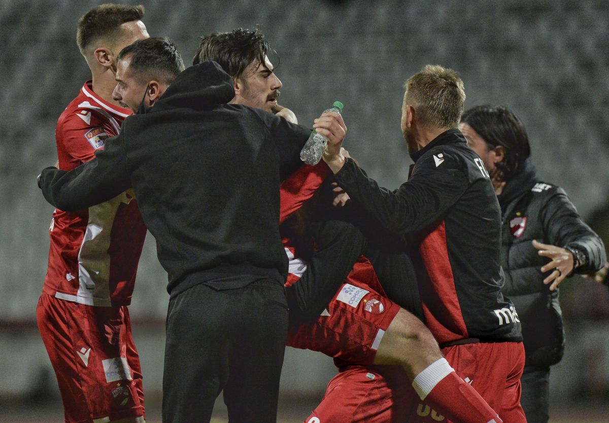 Dinamo - Astra, semifinală Cupa României