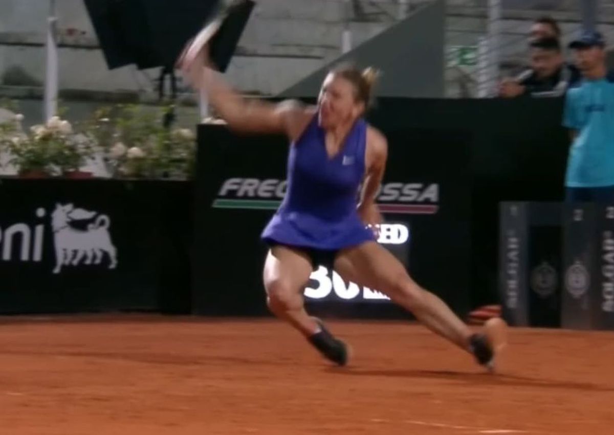 Simona Halep, sperietură în meciul cu Danielle Collins » Căzătura care a amuțit întreaga audiență