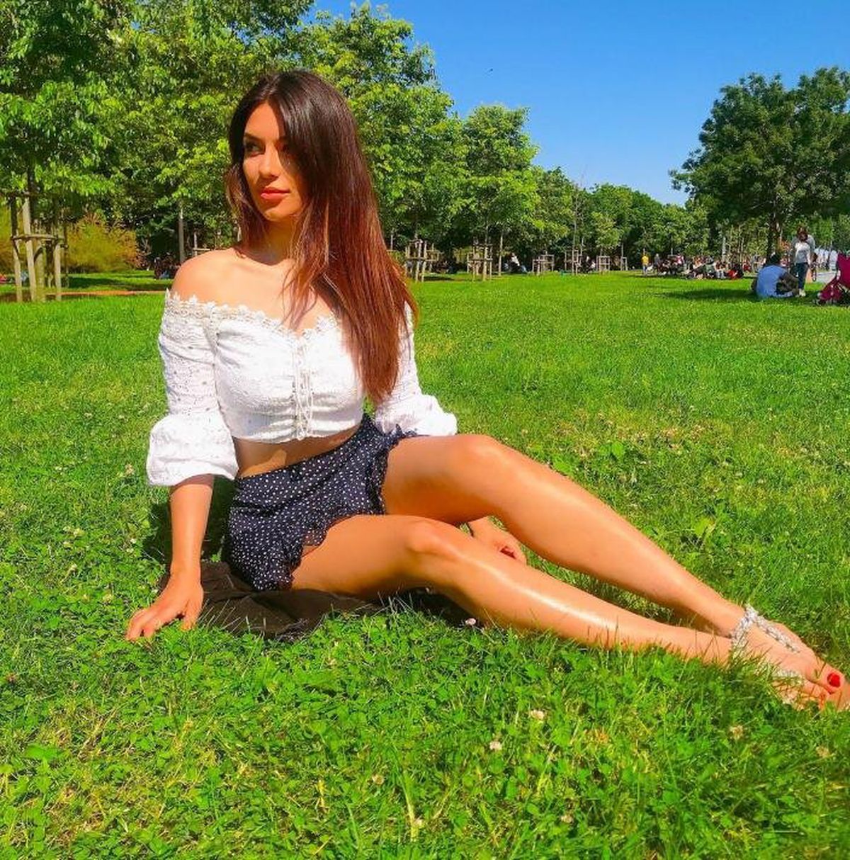 Cu mintea doar la ea! » O actriță este motivul pentru care cel mai scump jucător englez din istoria Premier League nu dă randament