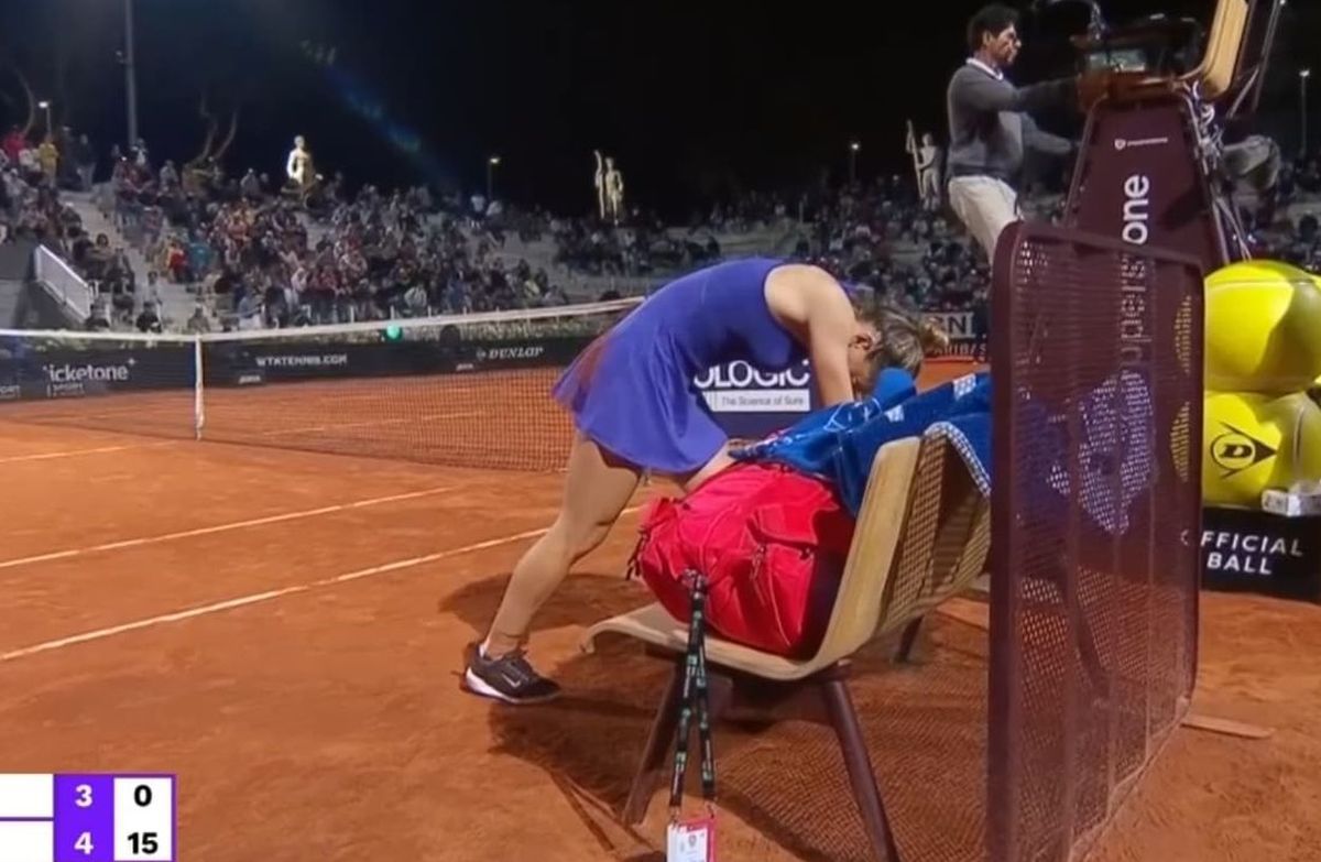 Simona Halep, sperietură în meciul cu Danielle Collins » Căzătura care a amuțit întreaga audiență