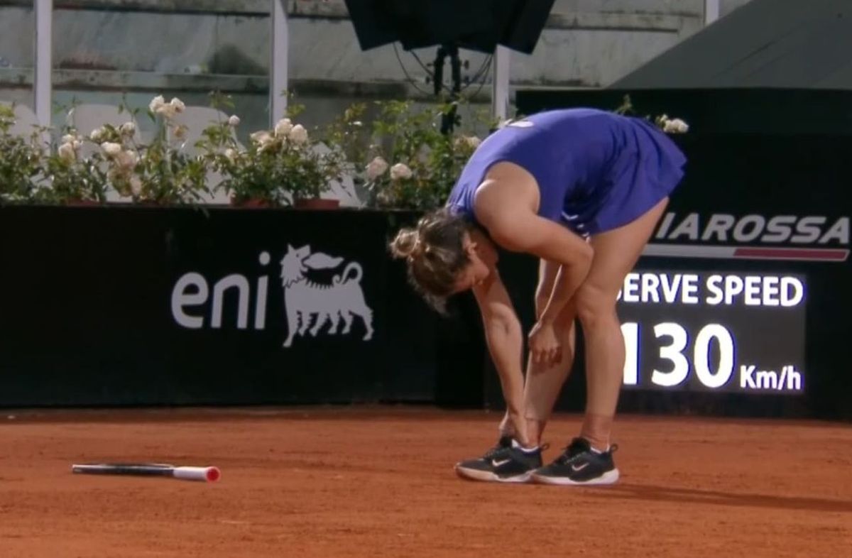 Simona Halep, sperietură în meciul cu Danielle Collins » Căzătura care a amuțit întreaga audiență