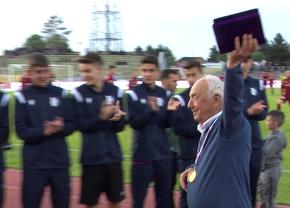 Tănase Dima, fostul antrenor al lui Nicolae Dobrin, este invitat la GSP Live. Urmărește emisiunea AICI