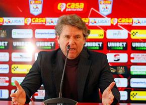 Răducioiu trage un semnal de alarmă înaintea barajului: „Nimeni nu e favorit! Trebuie să fim modești și umili” + ce zice de noile sigle