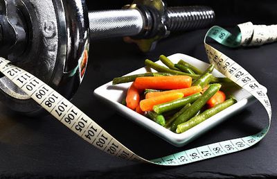 Alimentație sau sport? Cum poți să slăbești eficient