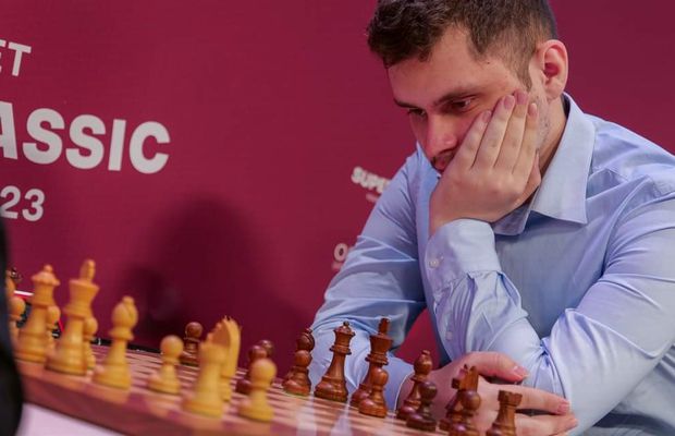 Spectacol la Superbet Chess Classic: 3 victorii și două remize! Cum arată clasamentul după runda 5