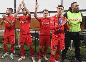 Mai știe Becali că îi plătește? » 5 fotbaliști de la FCSB „dați dispăruți”