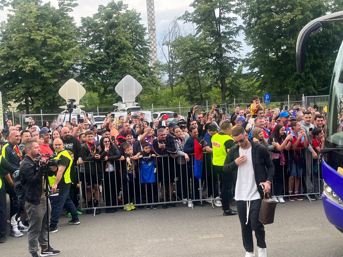Jucătorii de la FCSB au sosit la Arena Națională