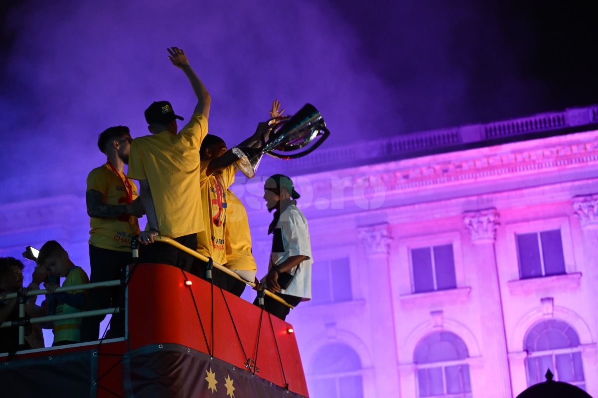 FCSB, sărbătoare la Ateneu » Mii de oameni au scandat alături de Olaru, Coman și compania: „București, Steaua București!”