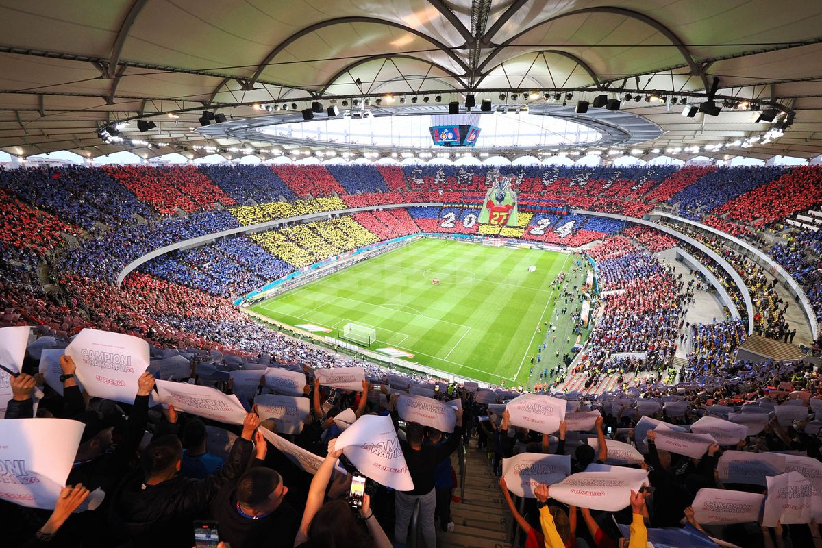 Scenografie spectaculoasă în FCSB - CFR Cluj