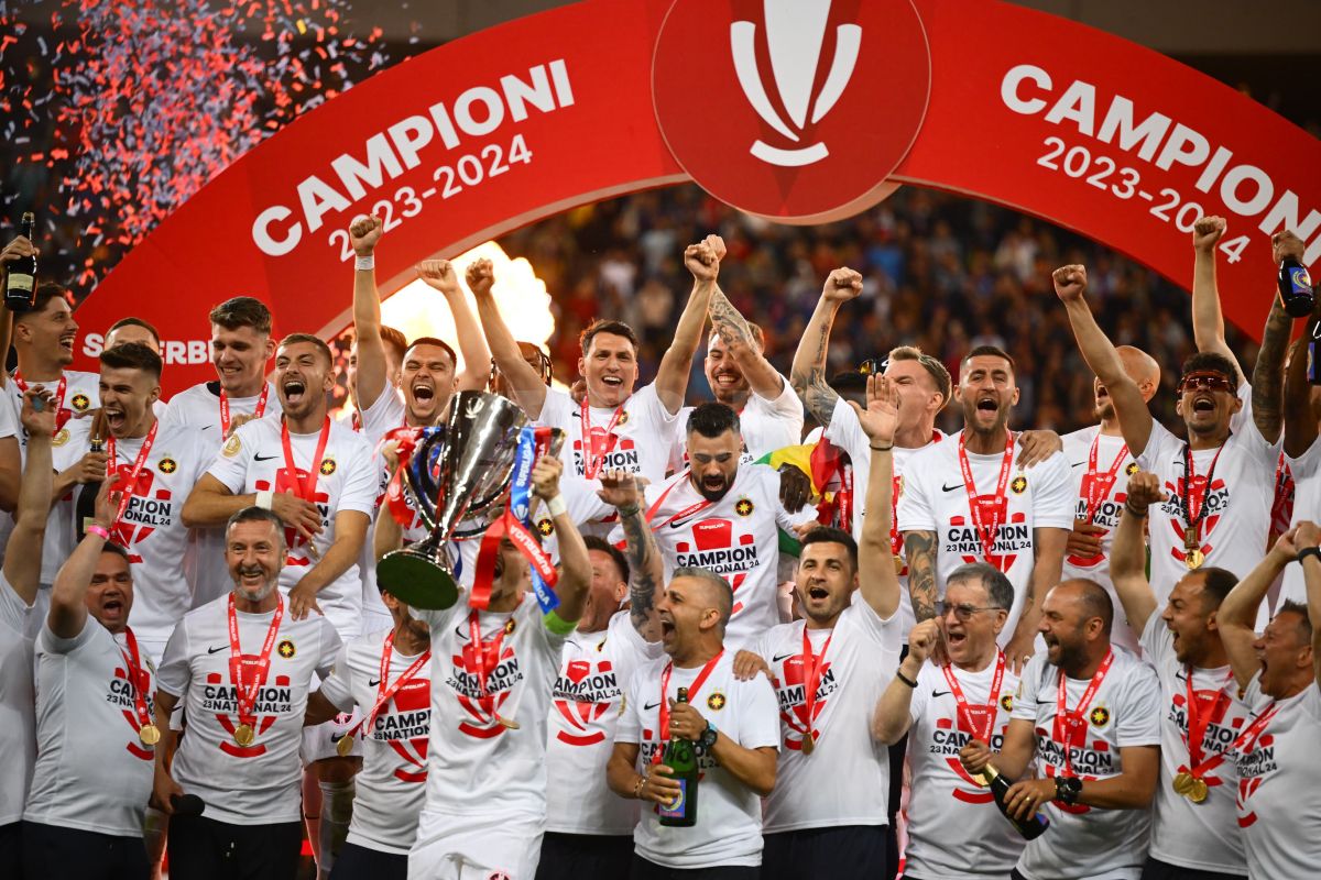 A anunțat că vrea să semneze imediat după ce FCSB a primit titlul: „Să vedem cât mă doresc ei”